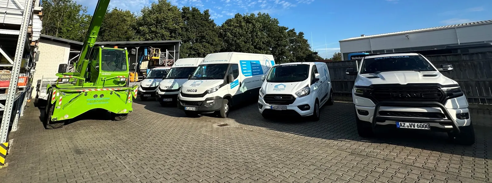 Fuhrpark von Von Versen auf dem Betriebsgelände in Frankenthal