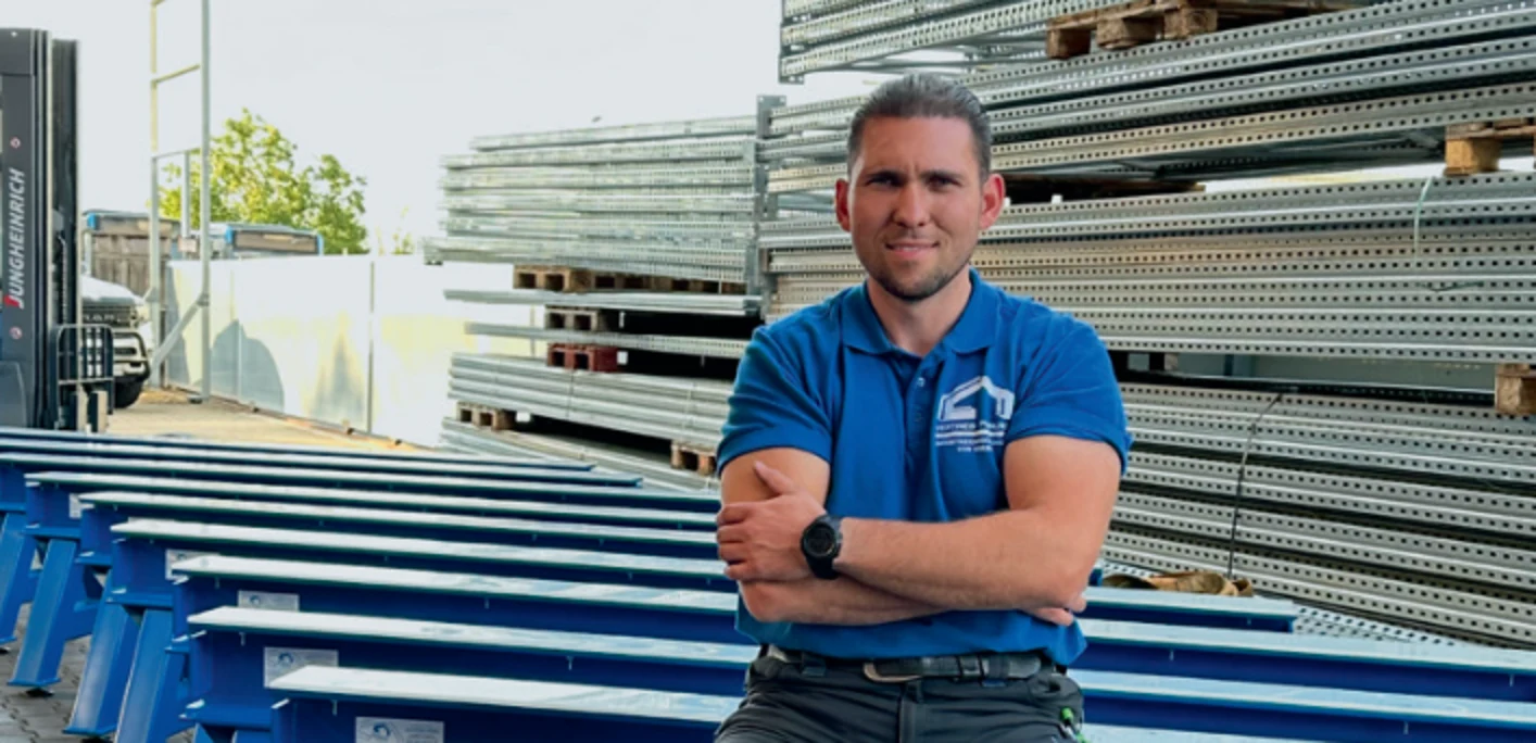 Ansprechpartner von Von Versen vor gelagerten Stahlbauteilen