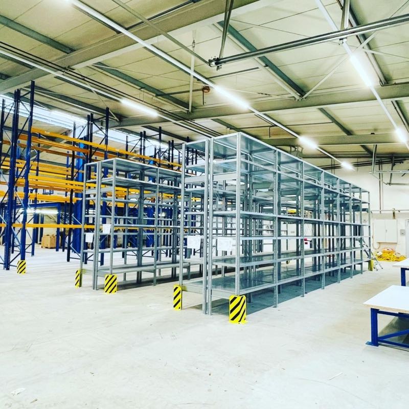 Geplante Regalanlage in einer Halle